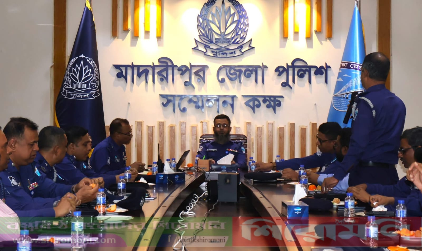 সুবিধা অসুবিধা বুকে ধারণ করেই কাজ করতে হবে মাদারীপুরের পুলিশ সুপার