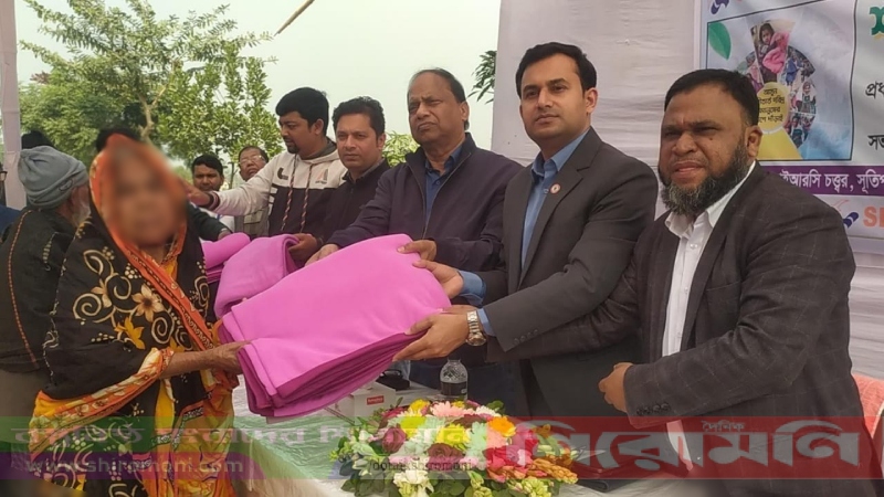 ধামরাইয়ে মানুষ ও গবাদিপশুর জন্য এসডিআই’র কম্বল বিতরণ