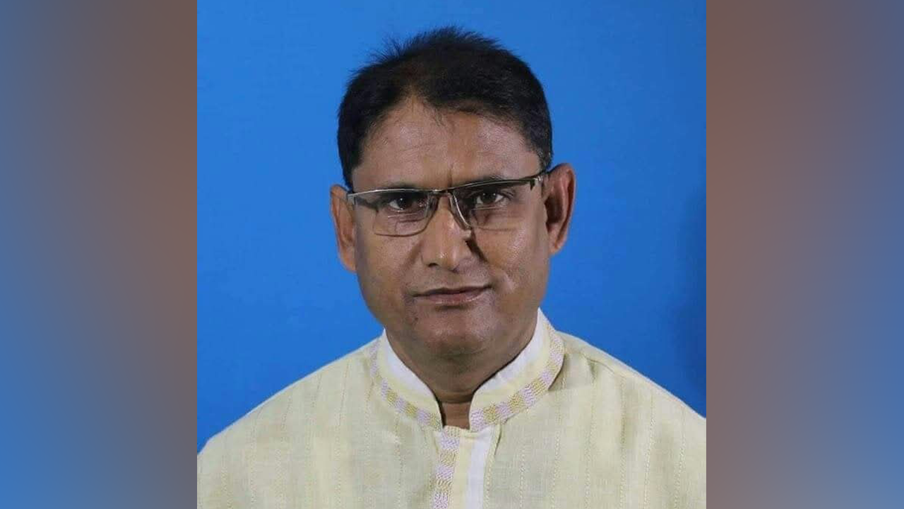 নওগাঁ-৪ (মান্দা) আসনে বিএনপি প্রার্থীর আচরণবিধি লঙ্ঘনে শোকজ