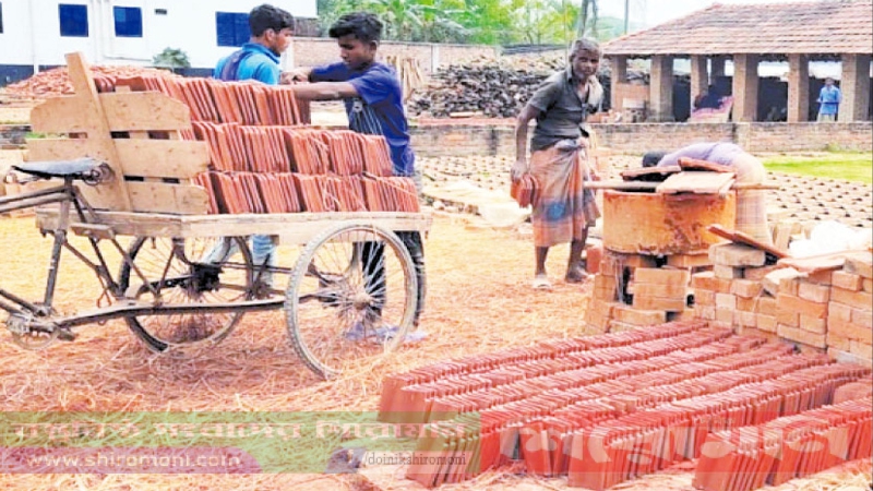 সাতক্ষীরা কলারোয়ায় টালি শিল্পে ধস