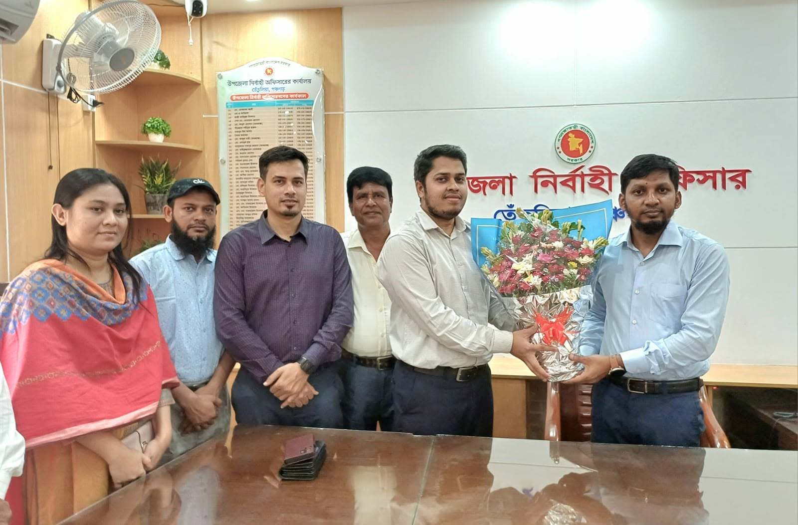 পঞ্চগড় তেঁতুলিয়ায় পূর্ণাঙ্গ ইউএনও হিসেবে যোগদান করলেন আনোয়ার হোসাইন