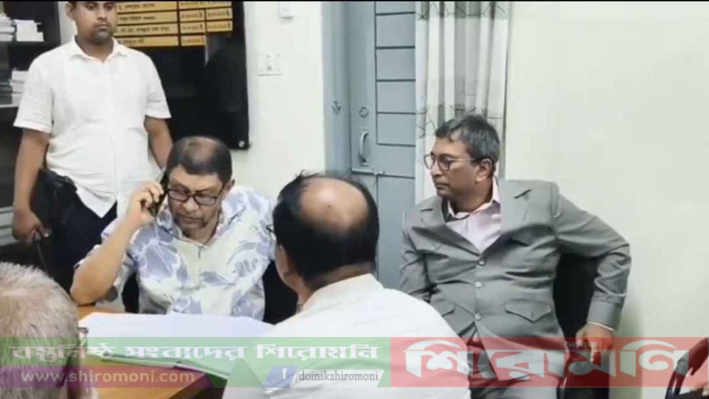 চাঁদপুরের সিভিল সার্জনকে বদলির নির্দেশ দিয়েছেন স্বাস্থ্যমন্ত্রী