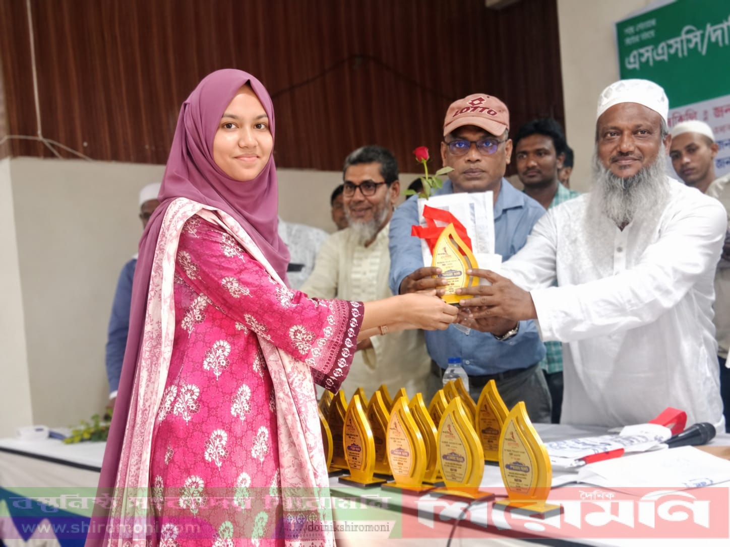 ভূরুঙ্গামারীতে জিপিএ -৫ প্রাপ্ত  শিফা বিনতে সাঈদ এর সংবর্ধনা