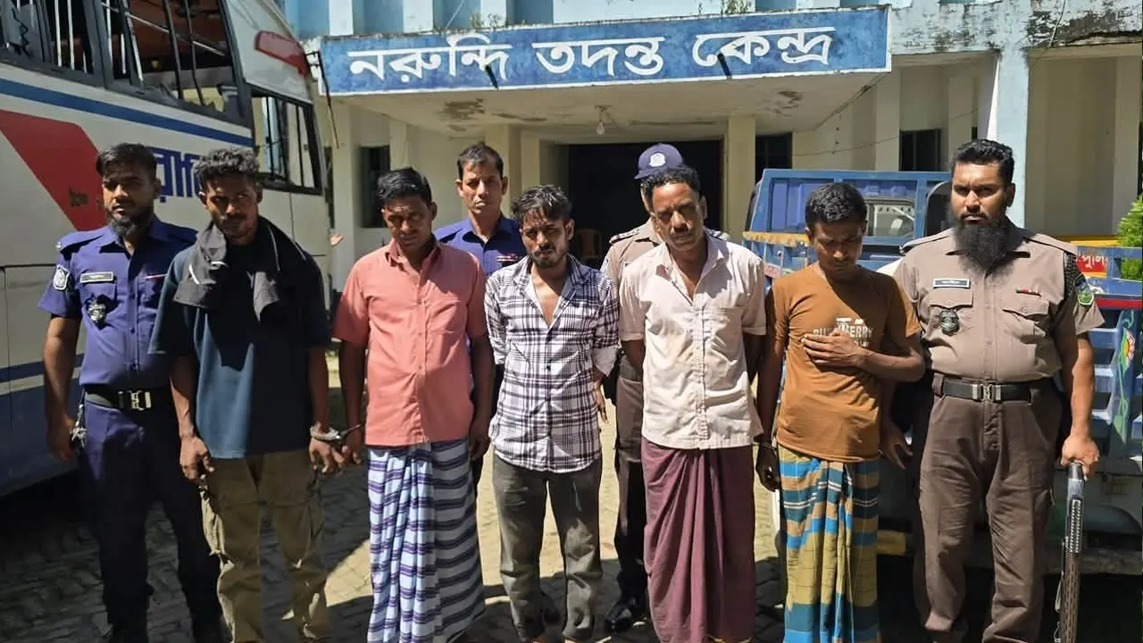 জামালপুরের নরুন্দি বাজার থেকে ৯০০ কেজি ঘোড়ার মাংস জব্দ