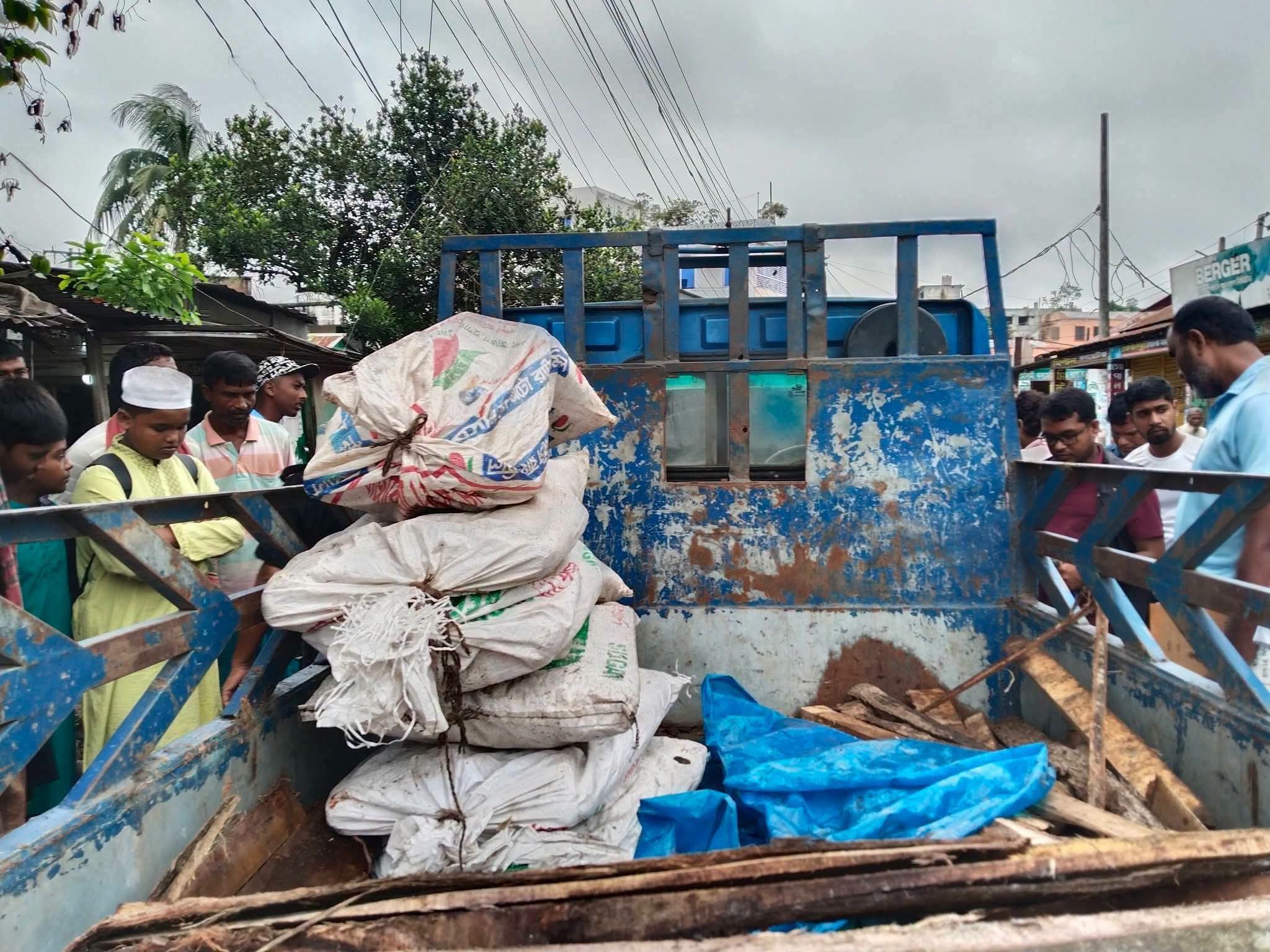 র‌্যাবের অভিযানে গোপালপুরে ৬০কেজি গাঁজাসহ একজন গ্রেপ্তার