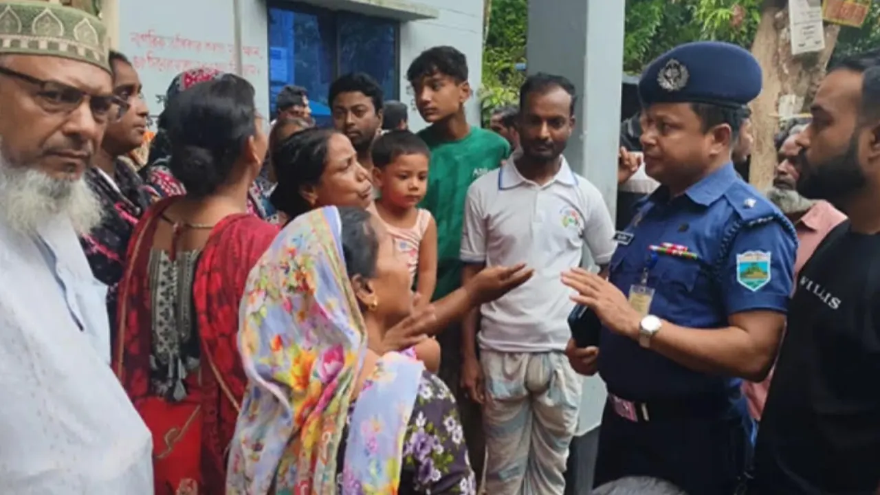 বগুড়ায়  যুবককে চোর সন্দেহে পায়ের রগ কেটে হত্যা
