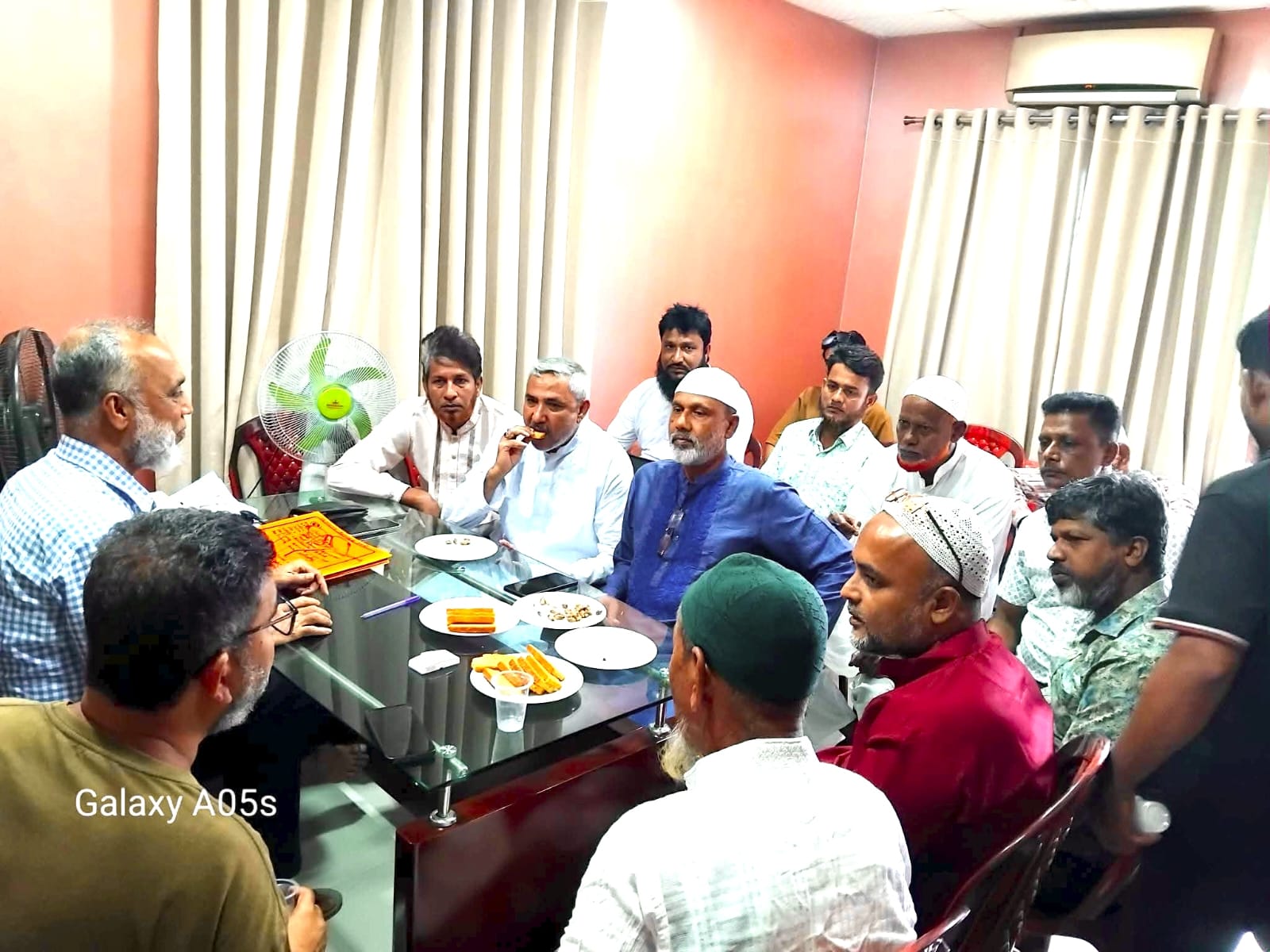 সাদিপুর ইউনিয়ন বিএনপির সভাপতি-সাধারণ সম্পাদকের সঙ্গে মল্লিকের সাক্ষাৎ
